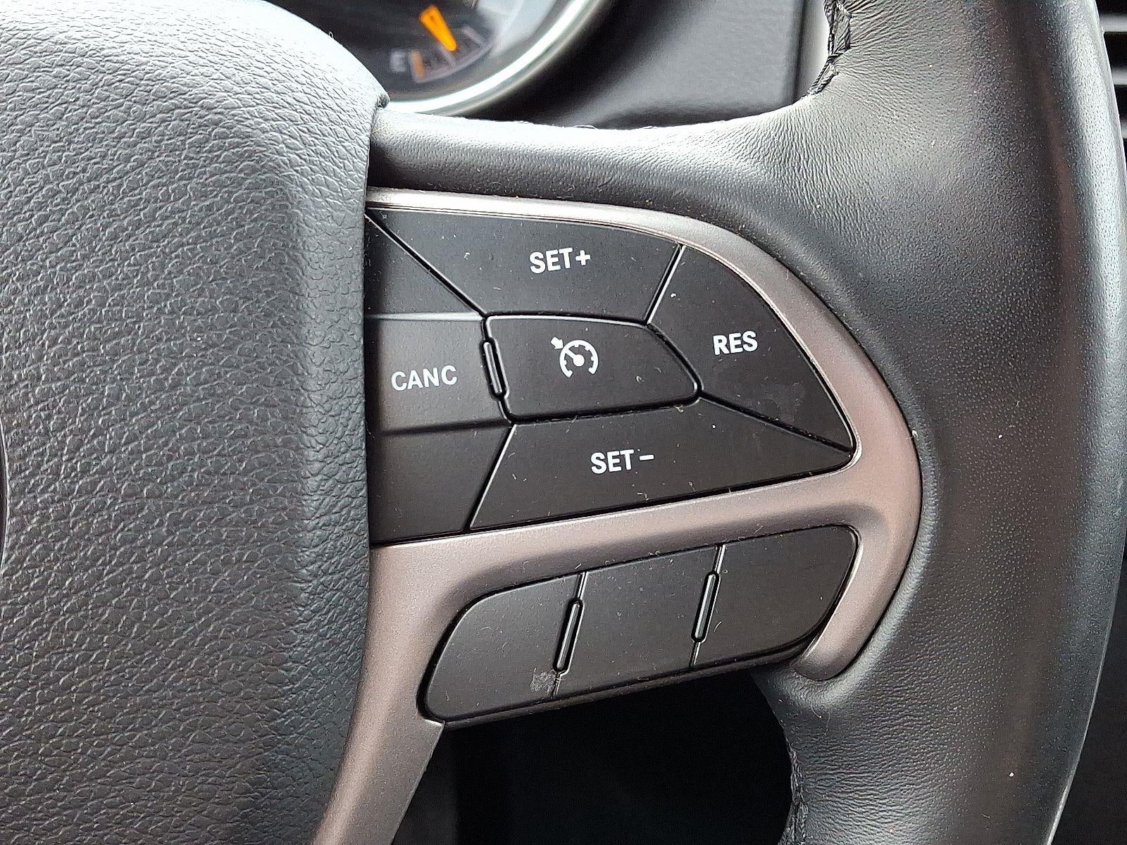 2019 Jeep Grand Cherokee Laredo E