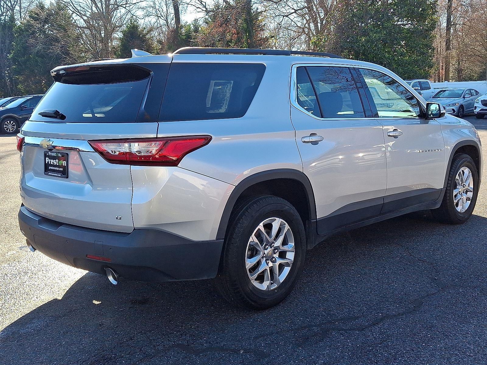 2020 Chevrolet Traverse LT Cloth