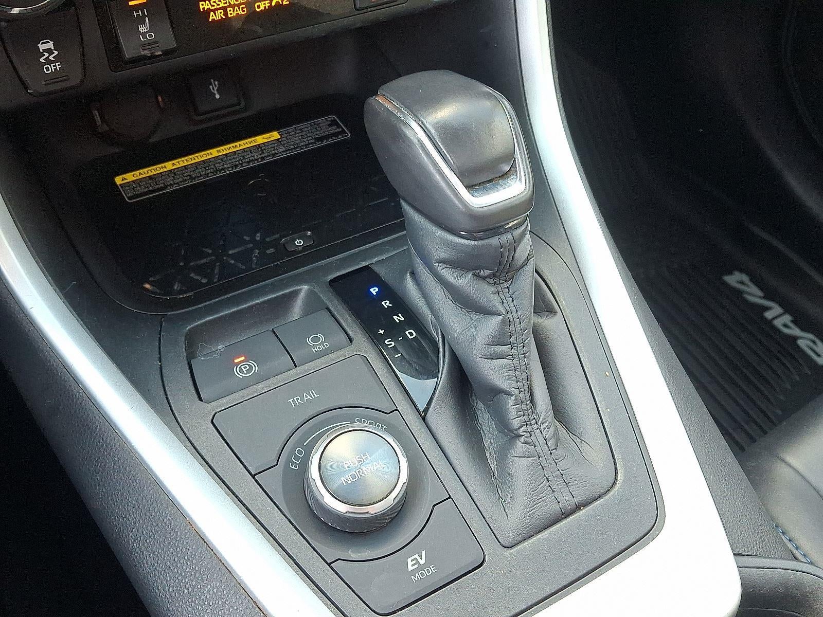 2020 Toyota RAV4 Hybrid XSE