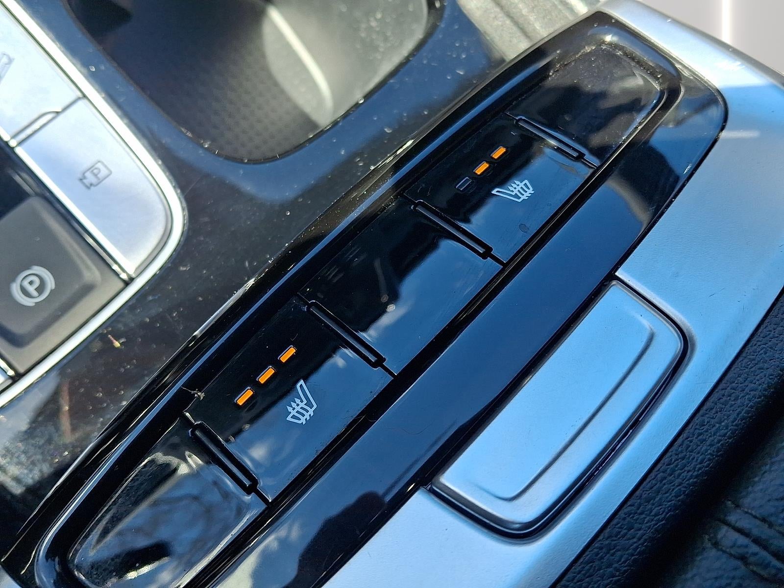 2023 Hyundai Santa Cruz SEL Premium