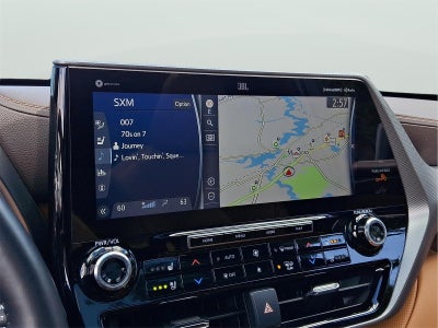 2021 Toyota Highlander Hybrid Platinum