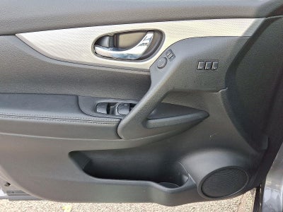 2020 Nissan Rogue Sport SV