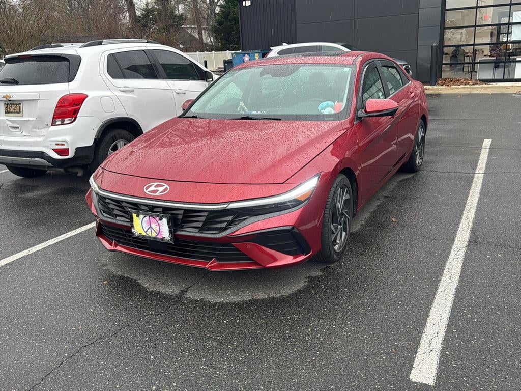 2024 Hyundai Elantra Limited