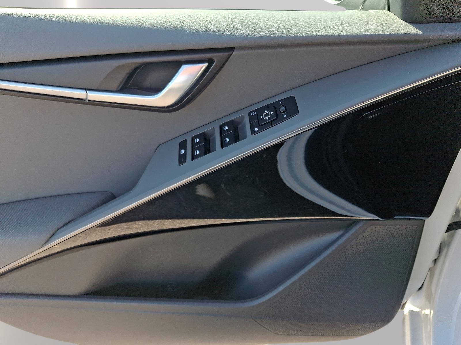 2025 Kia Niro EX