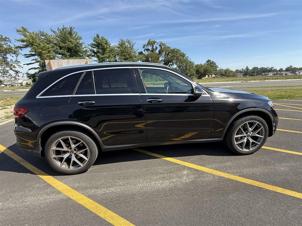 2022 Mercedes-Benz GLC GLC 300