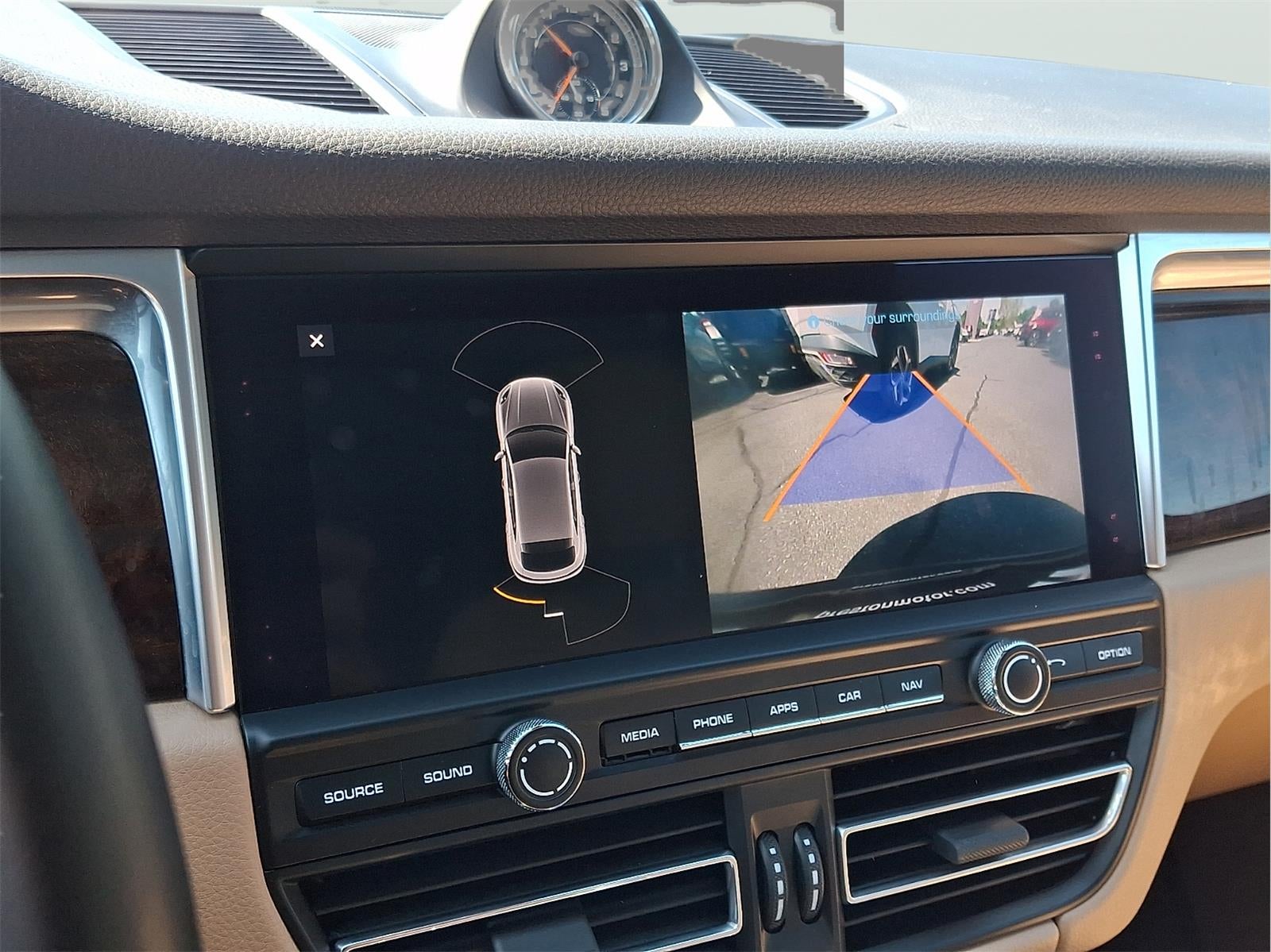 2019 Porsche Macan Base