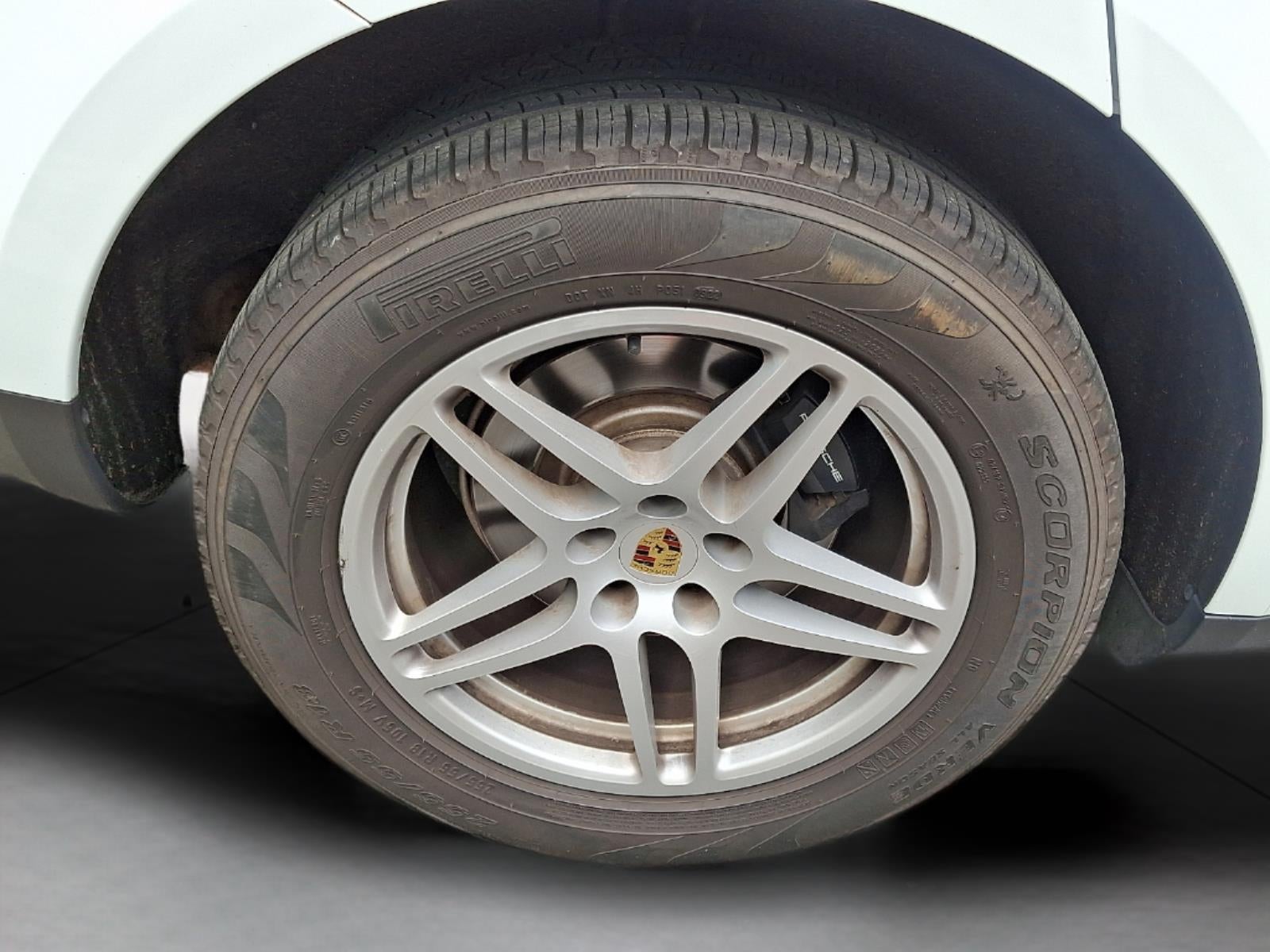 2019 Porsche Macan Base