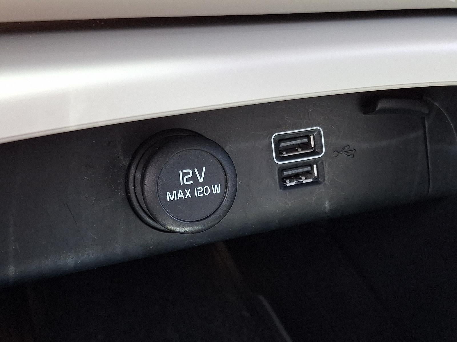 2020 Volvo XC40 Inscription