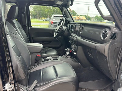 2021 Jeep WRANGLER SAHARA
