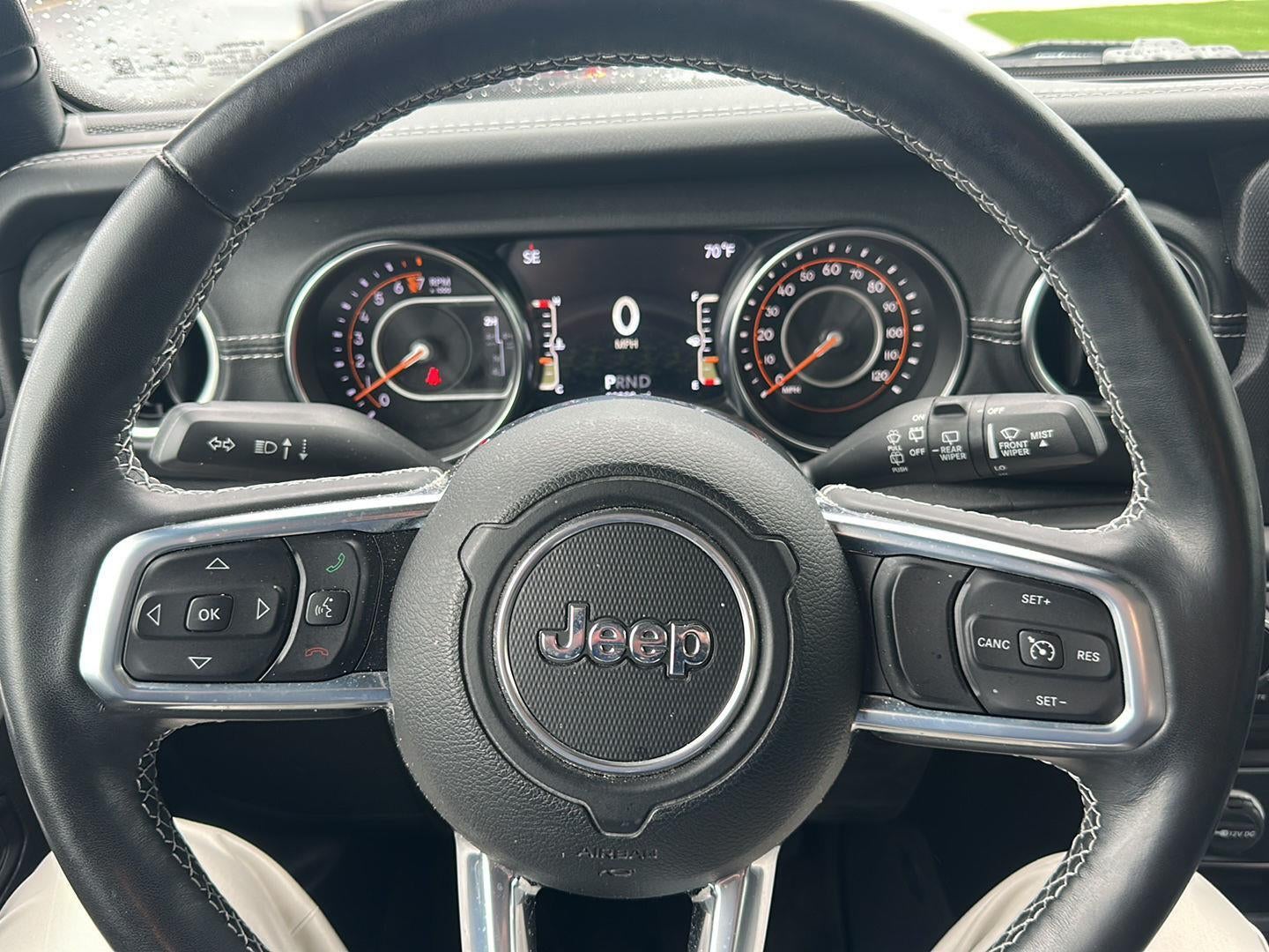 2021 Jeep WRANGLER SAHARA