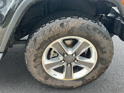 2021 Jeep WRANGLER SAHARA
