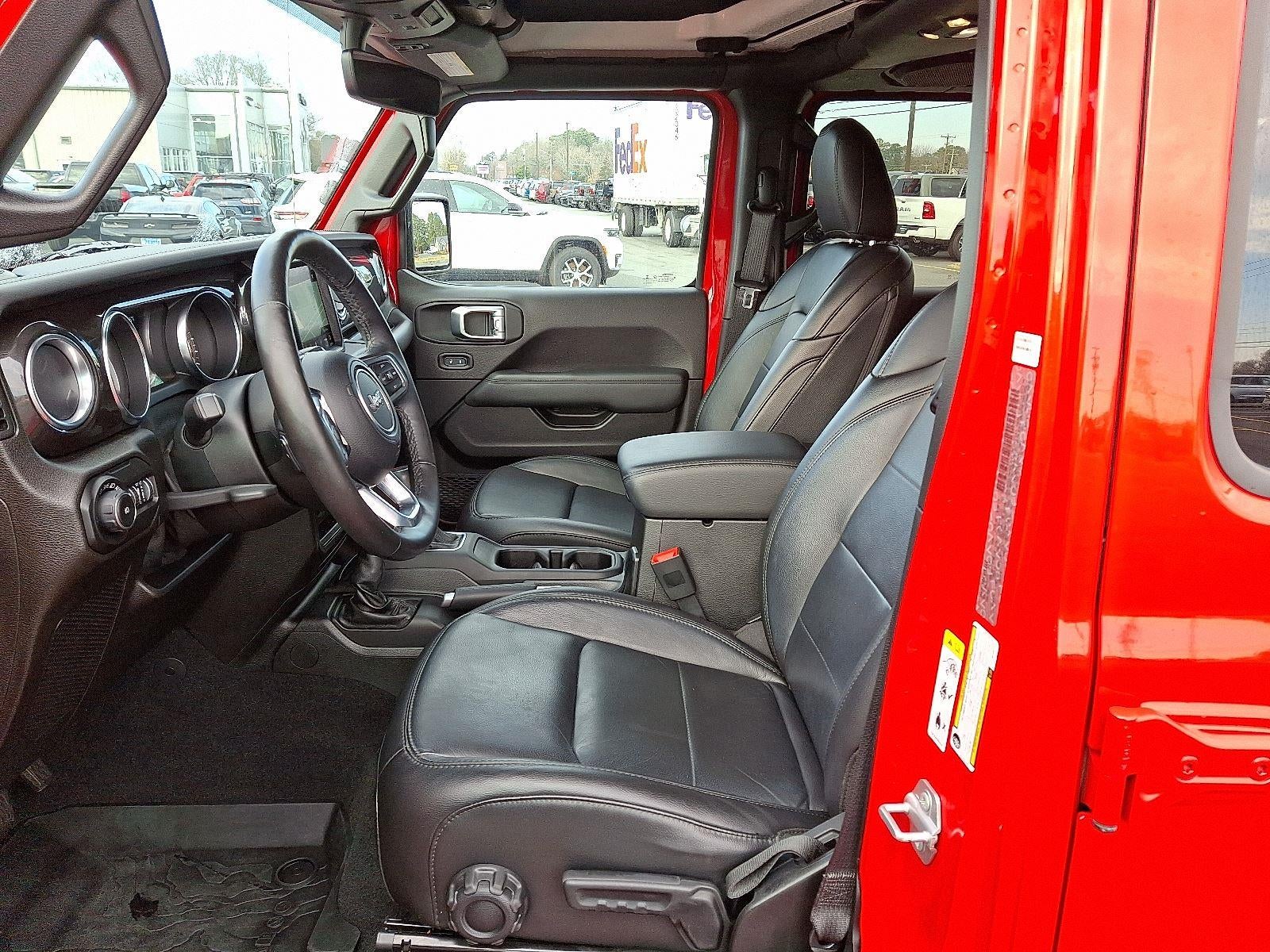 2020 Jeep Wrangler Unlimited Sahara Altitude