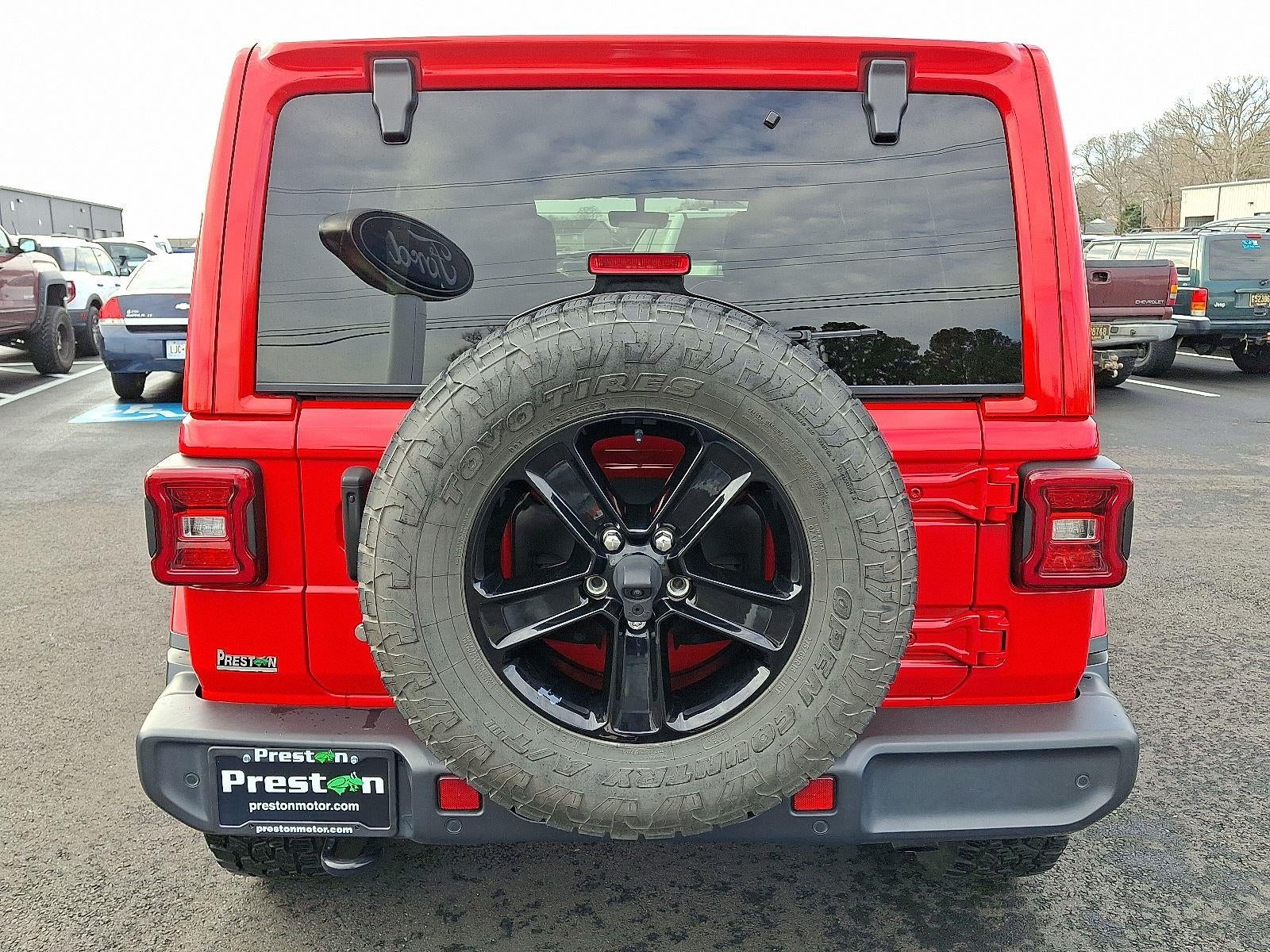 2020 Jeep Wrangler Unlimited Sahara Altitude