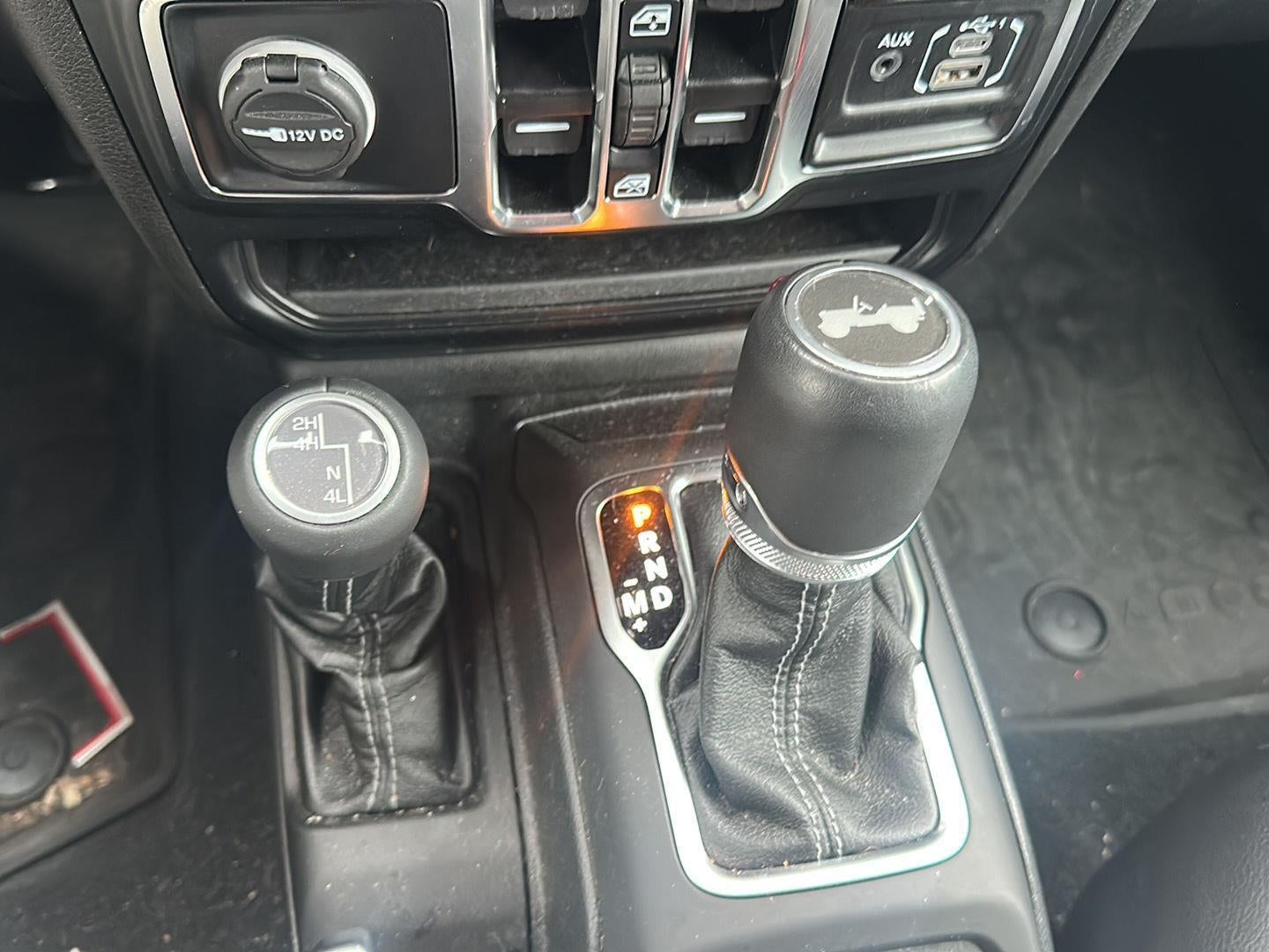 2024 Jeep WRANGLER SAHA