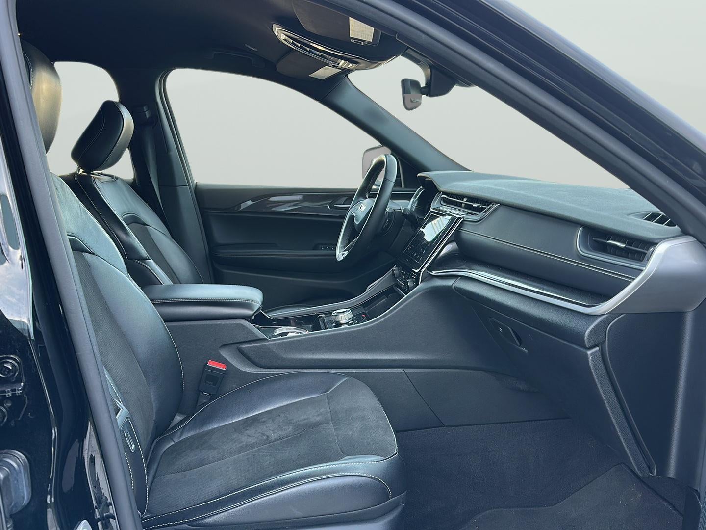 2022 Jeep Grand Cherokee L Altitude