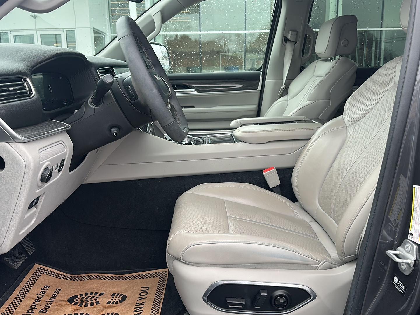 2022 Jeep Wagoneer Series III