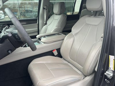 2022 Jeep Wagoneer Series III