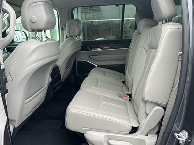 2022 Jeep Wagoneer Series III