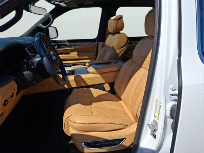 2023 Jeep Grand Wagoneer Series III