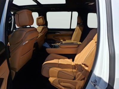 2023 Jeep Grand Wagoneer Series III