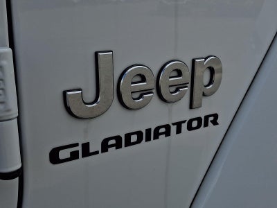 2022 Jeep Gladiator Overland