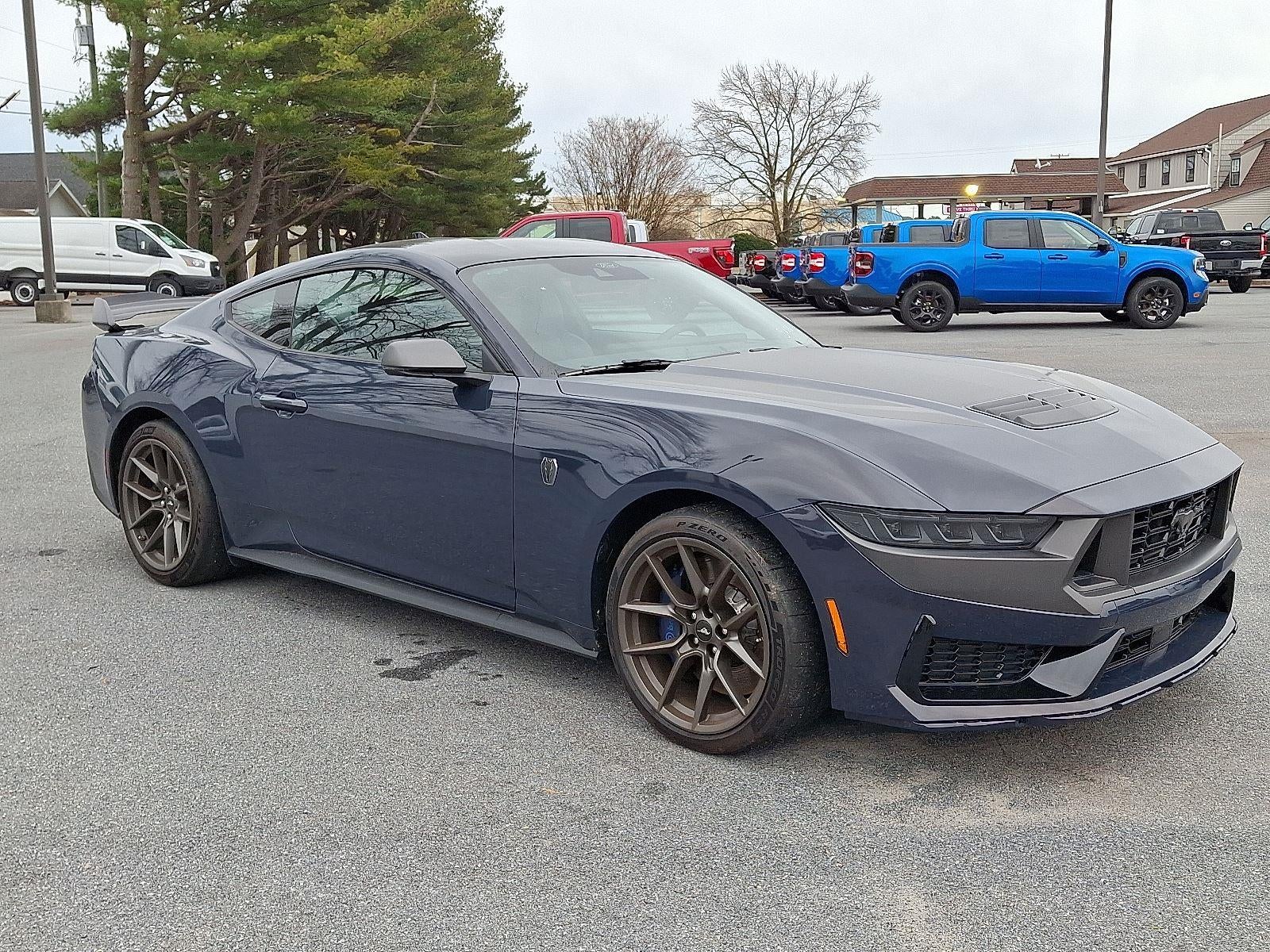 2025 Ford Mustang Dark Horse
