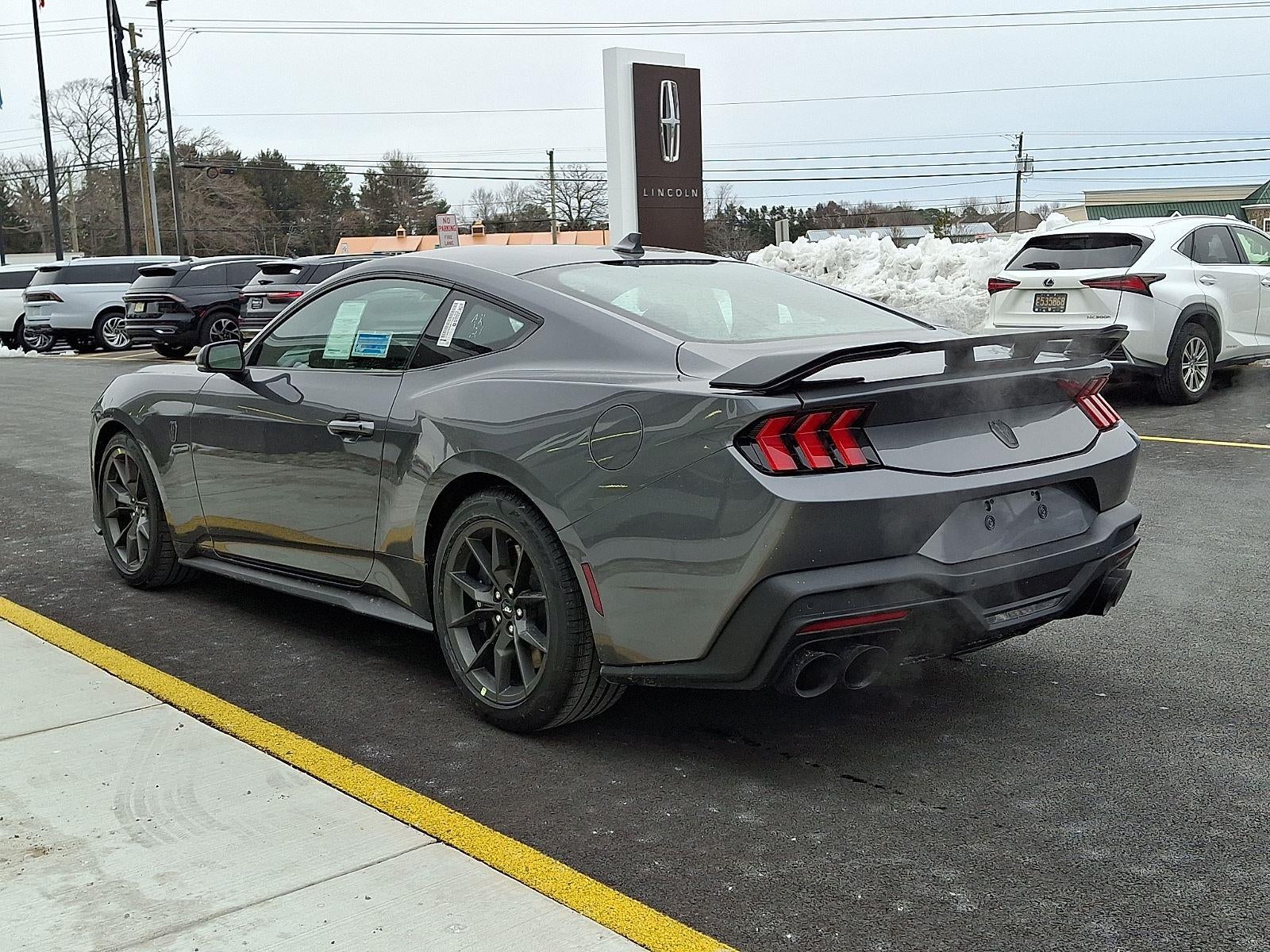 2026 Ford Mustang Dark Horse