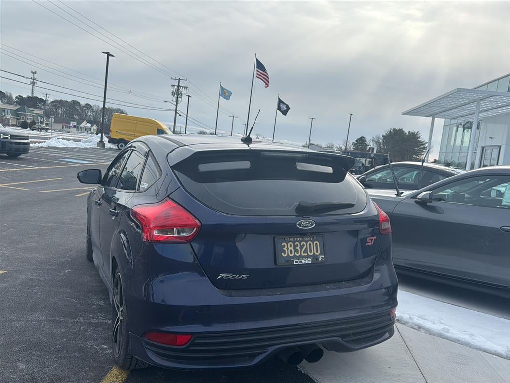 2017 Ford Focus ST