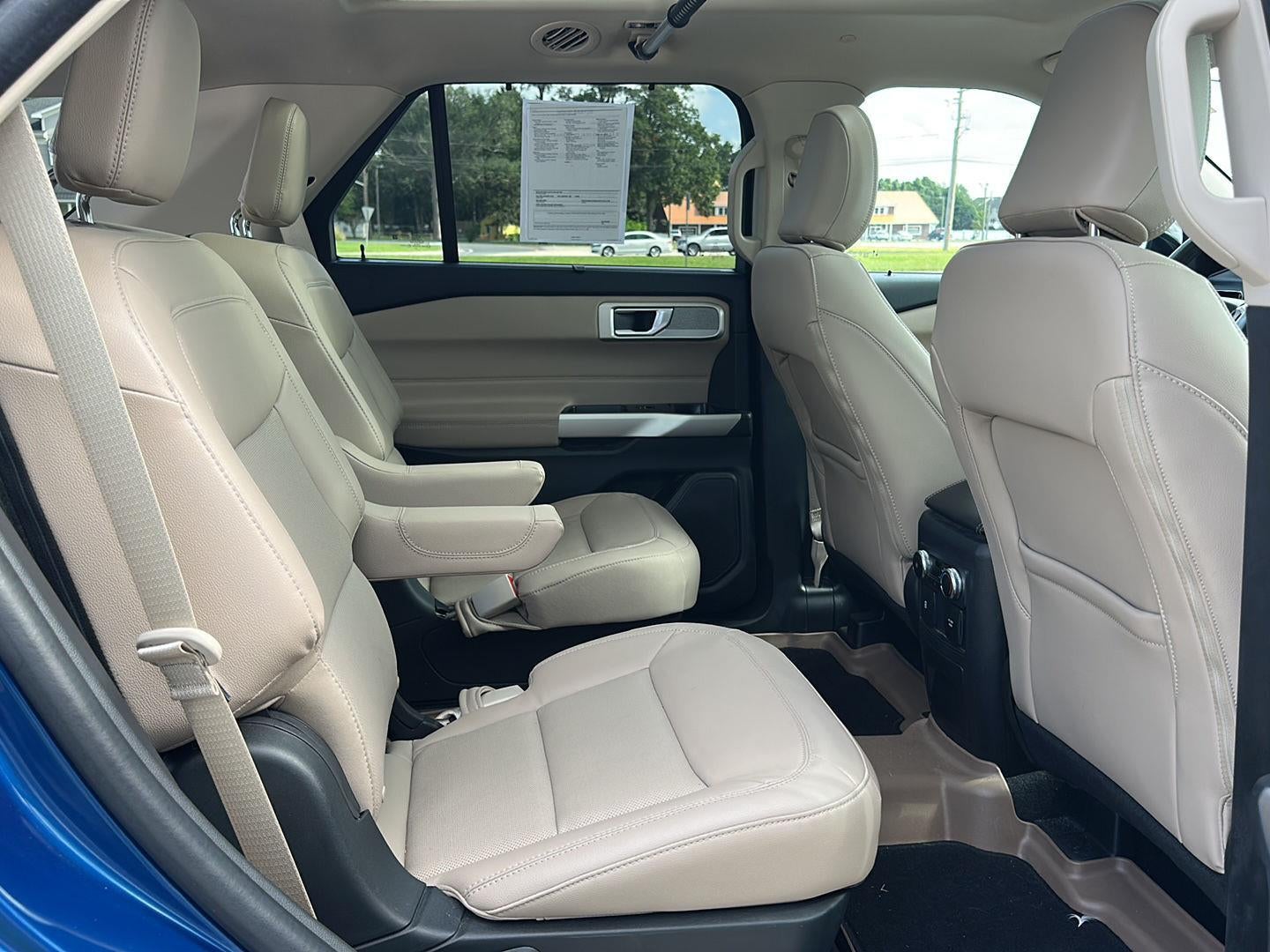 2023 Ford Explorer Hybrid Limited