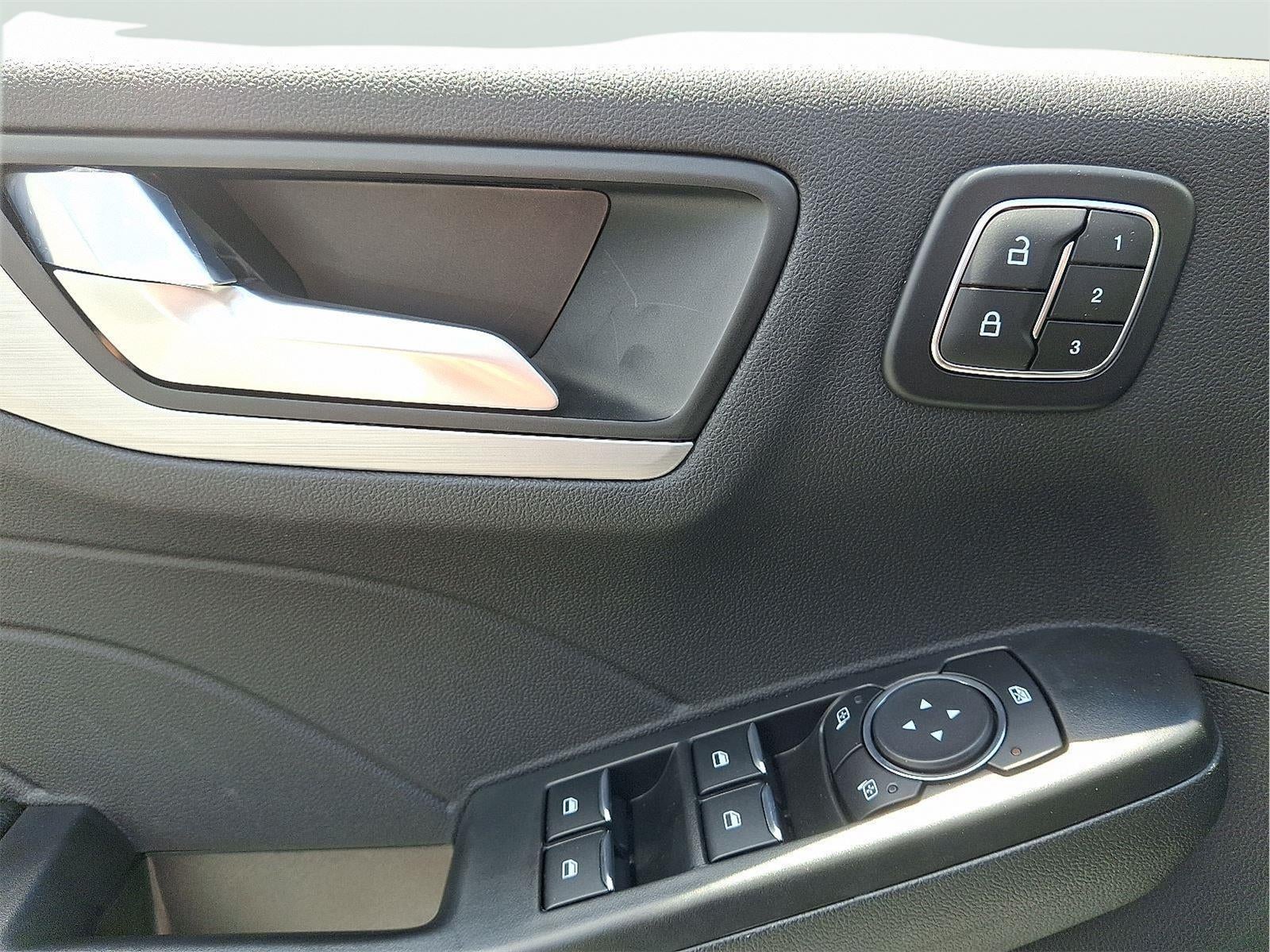 2024 Ford Escape Plug-In Hybrid PHEV