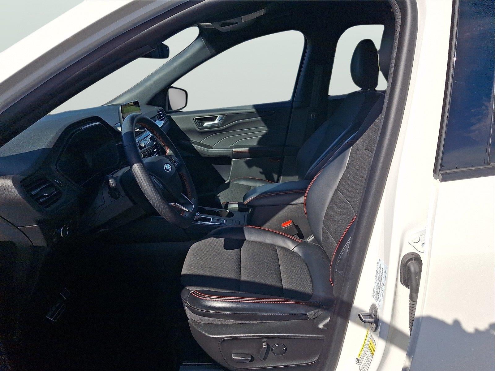 2023 Ford Escape Hybrid ST-Line