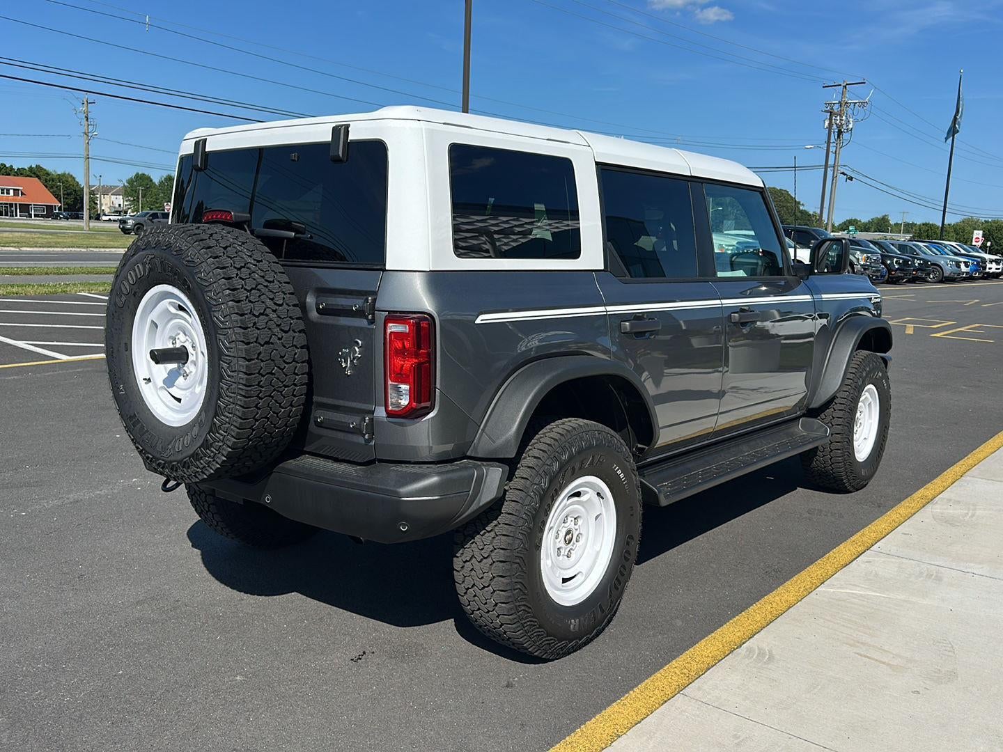 2025 Ford Bronco Heritage Edition