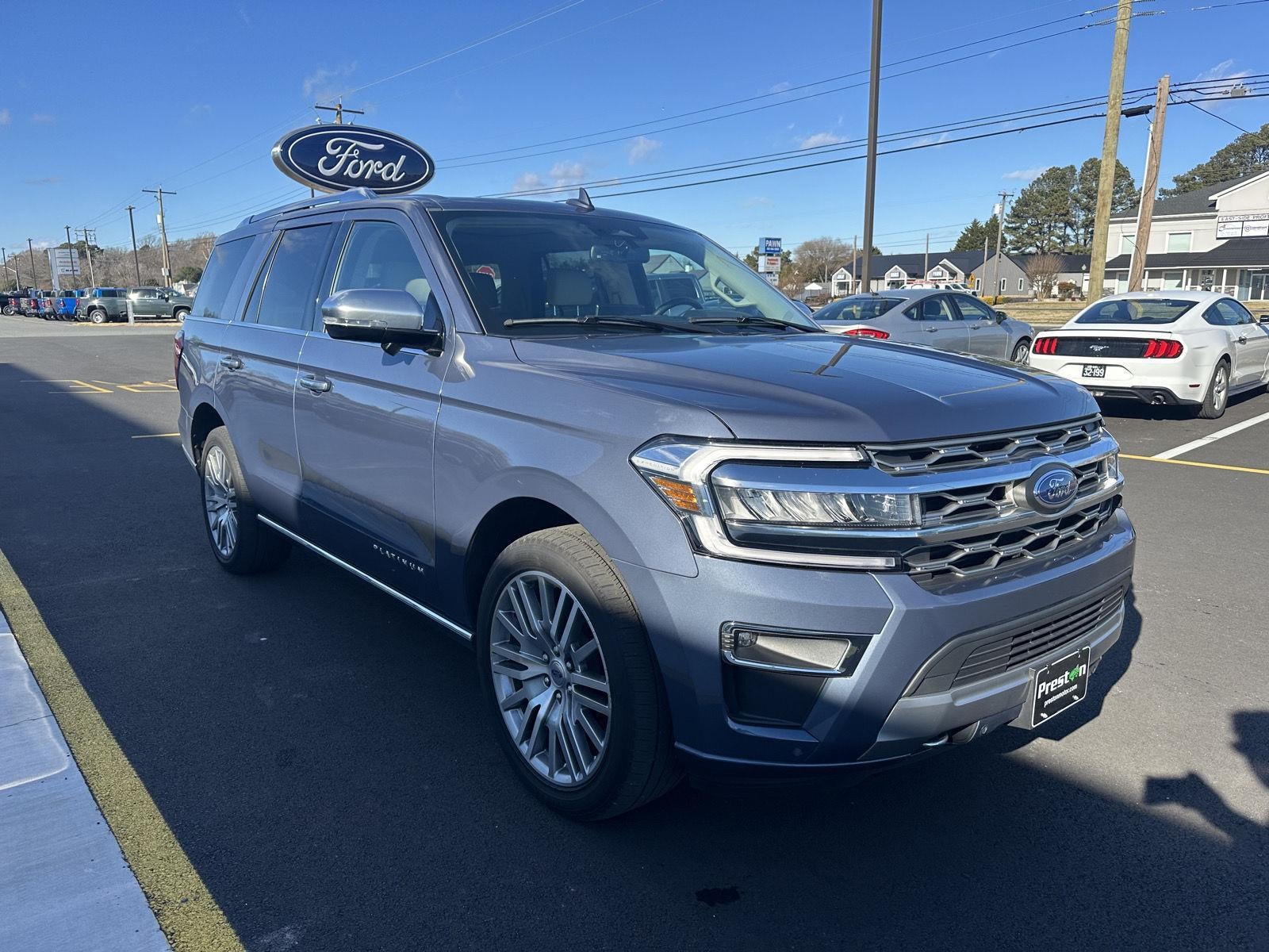 2023 Ford Expedition Platinum