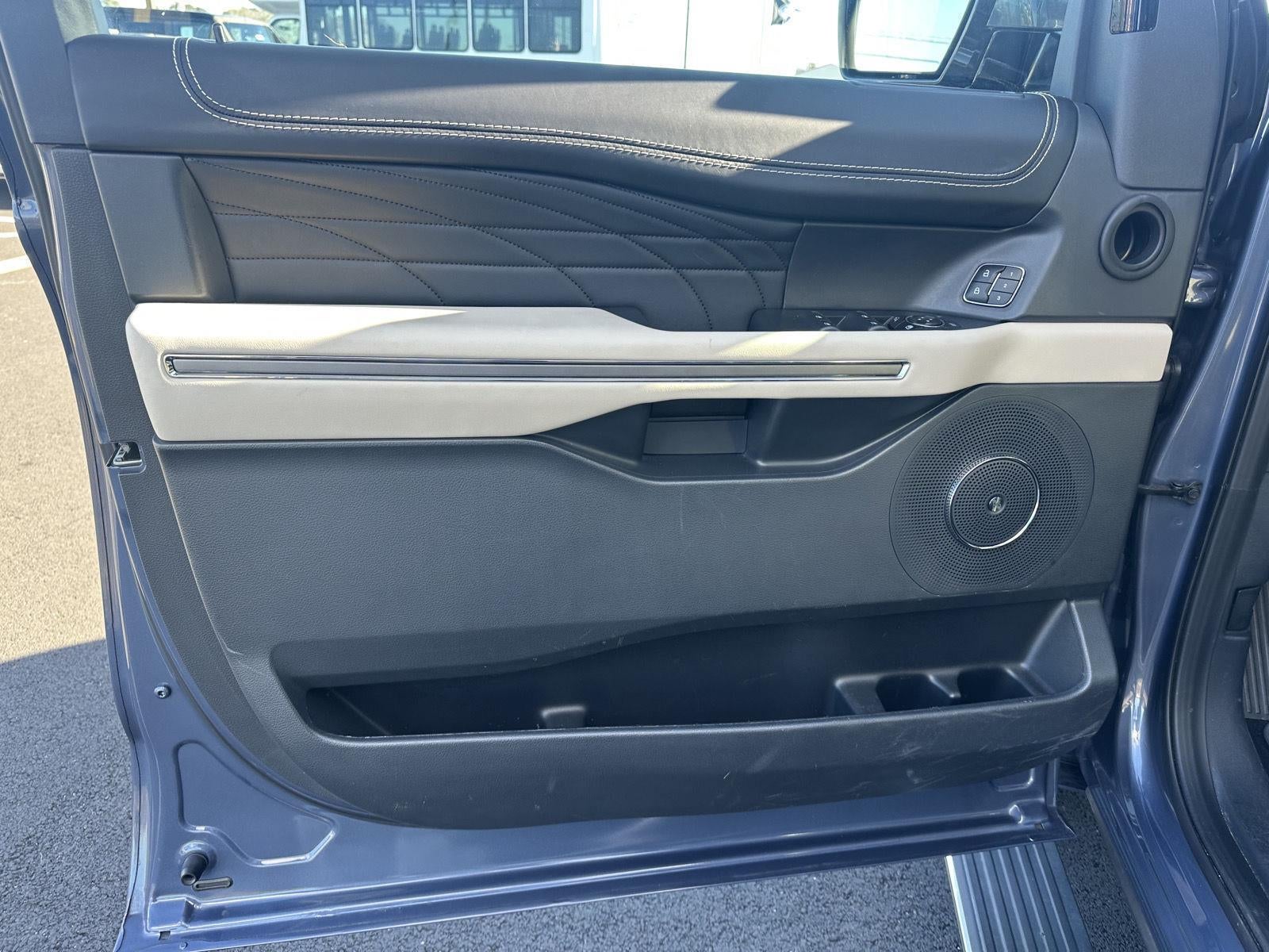 2023 Ford Expedition Platinum