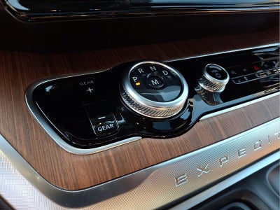 2027 Ford Expedition King Ranch
