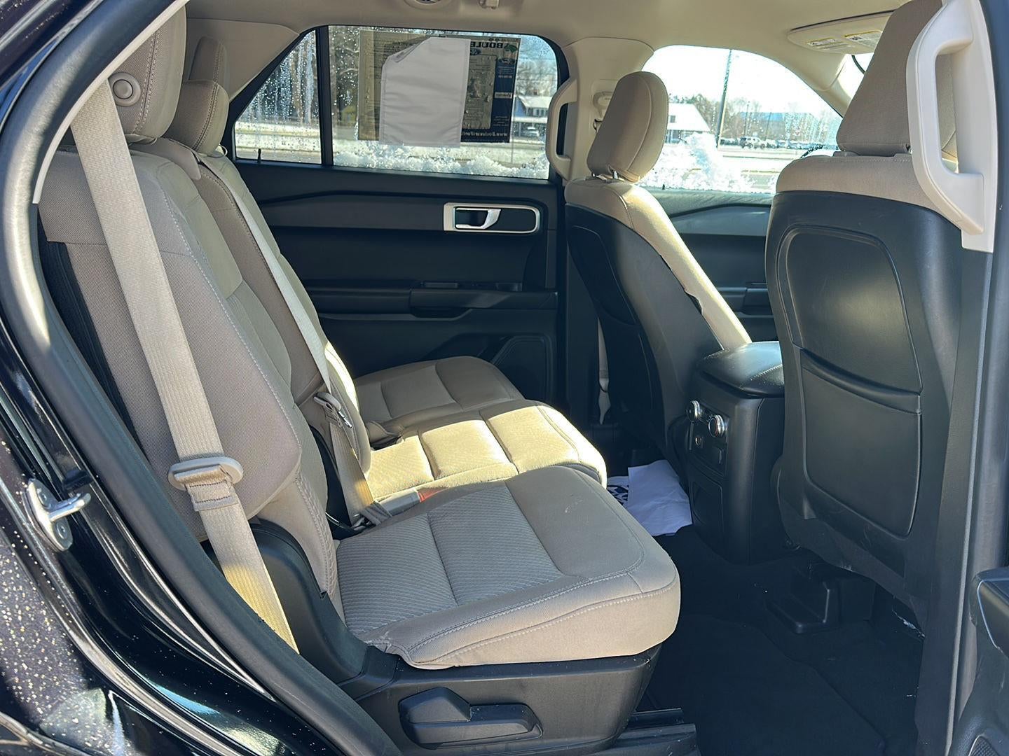 2020 Ford Explorer Base