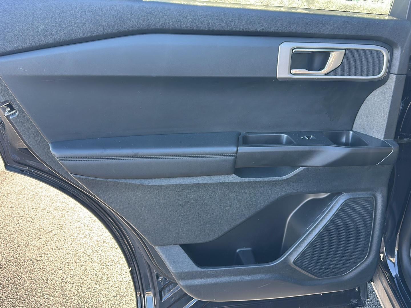 2020 Ford Explorer Base