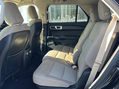 2020 Ford Explorer Base