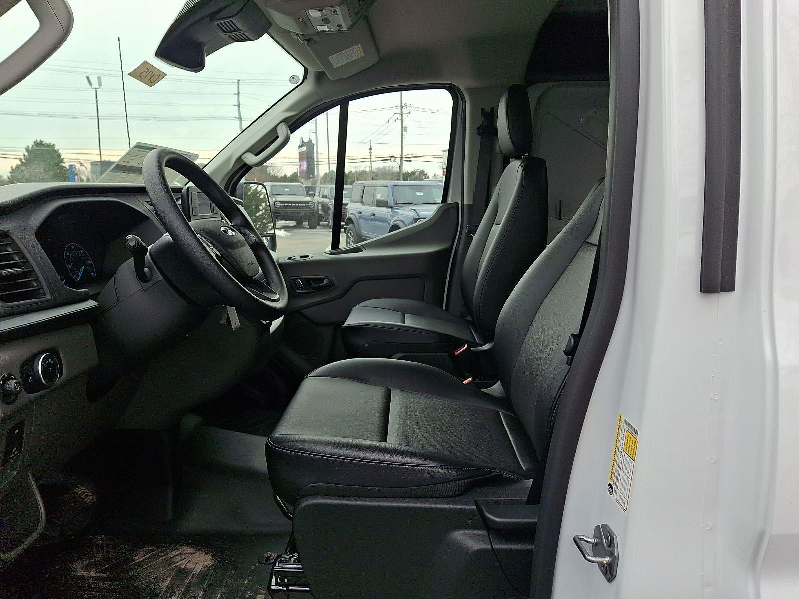 2025 Ford Transit 250