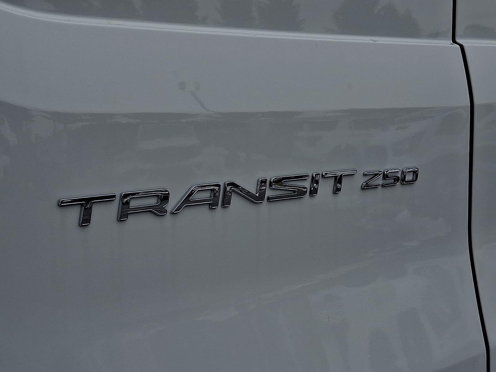 2025 Ford Transit 250