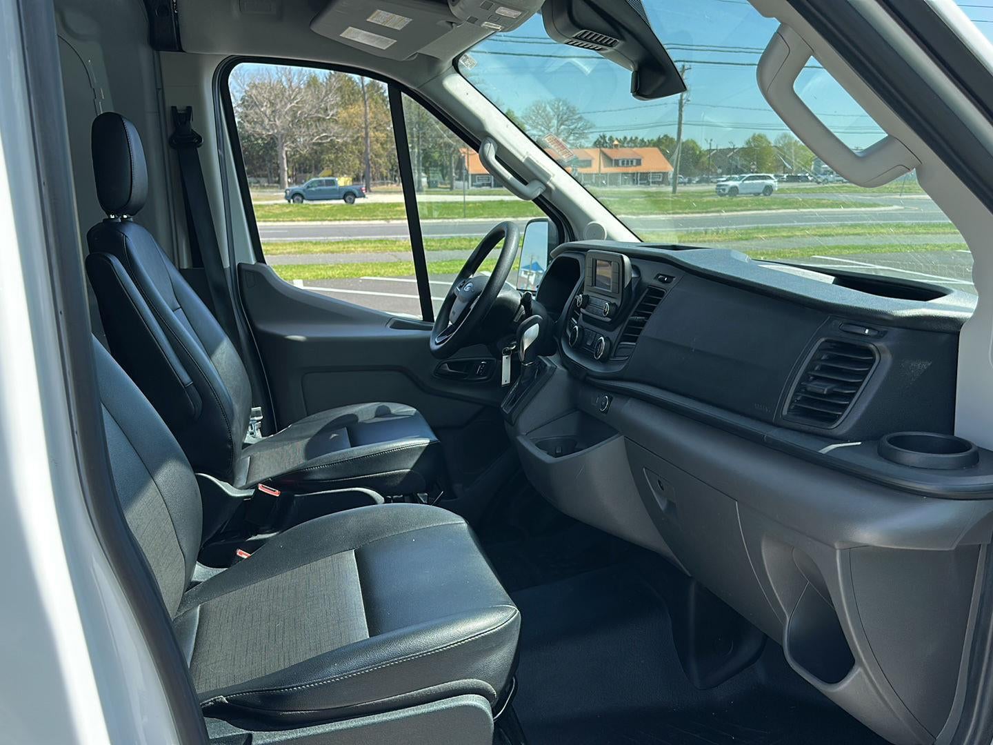 2022 Ford TRANSIT T250