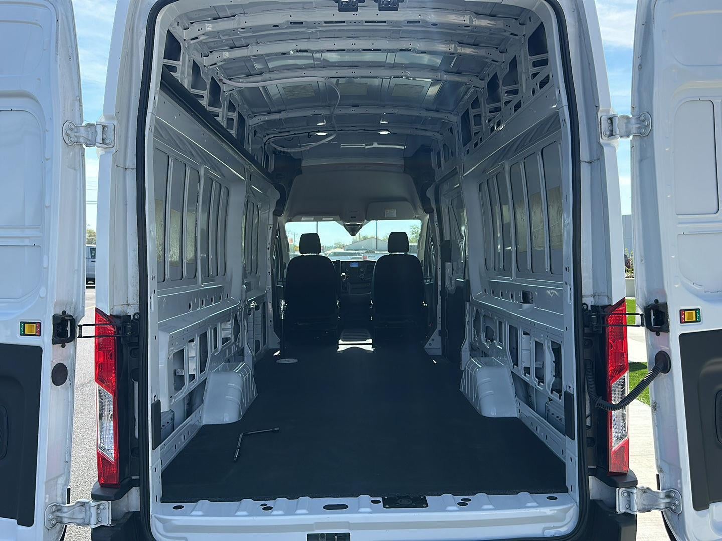 2022 Ford TRANSIT T250