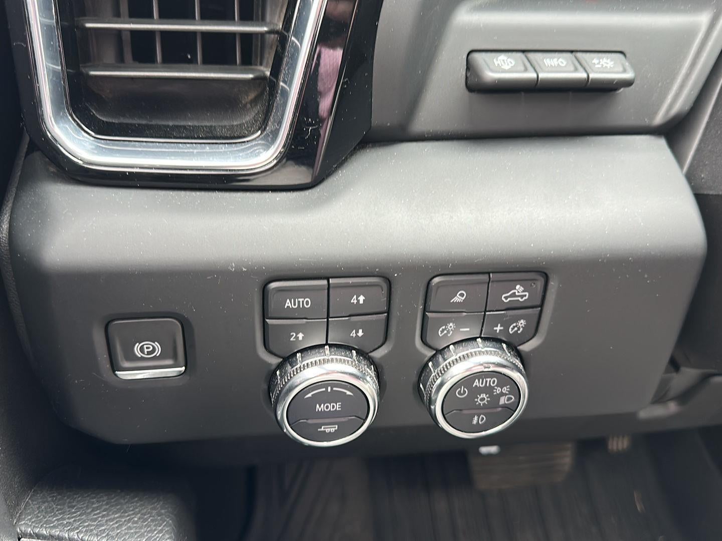 2024 GMC Sierra 3500Hd Denali
