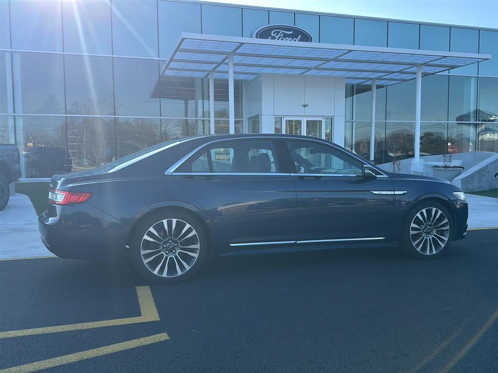 2017 Lincoln Continental Reserve