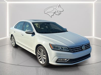 2017 Volkswagen Passat 1.8T SEL Premium