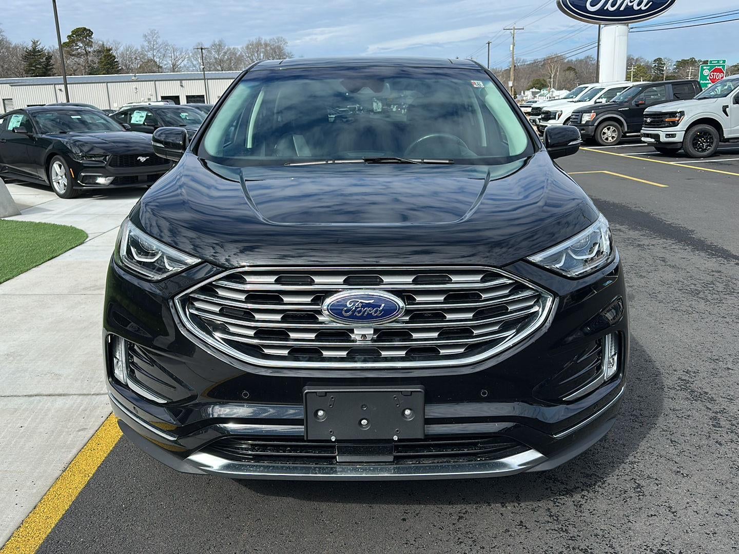 2019 Ford Edge Titanium