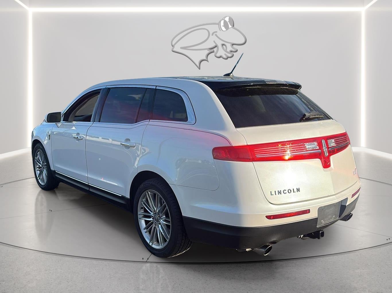 2019 Lincoln MKT Reserve