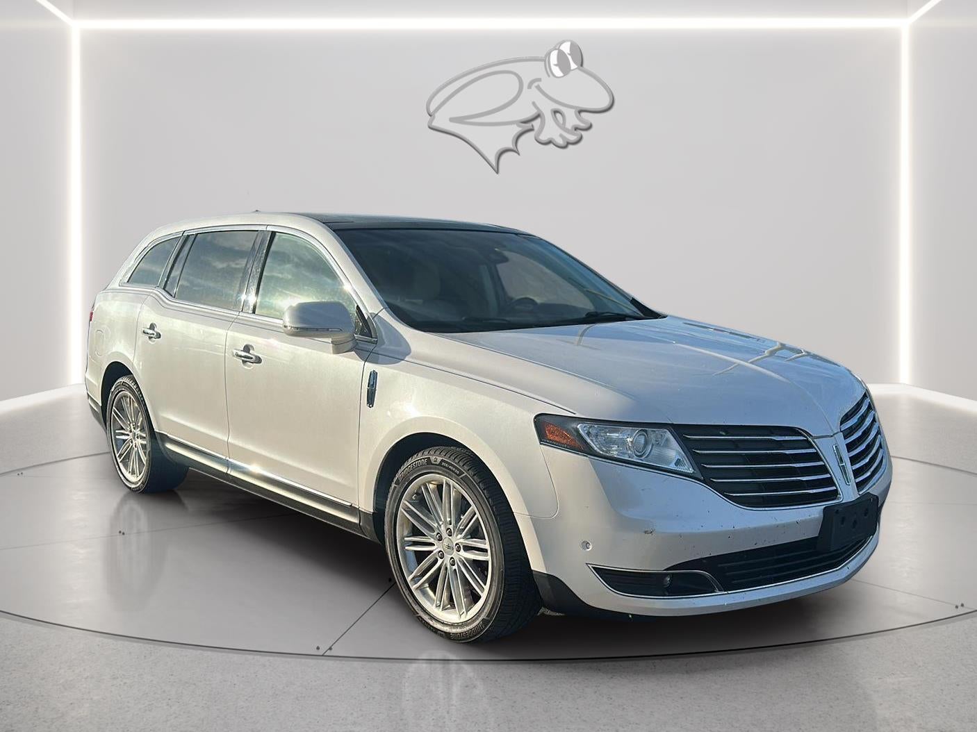 2019 Lincoln MKT Reserve
