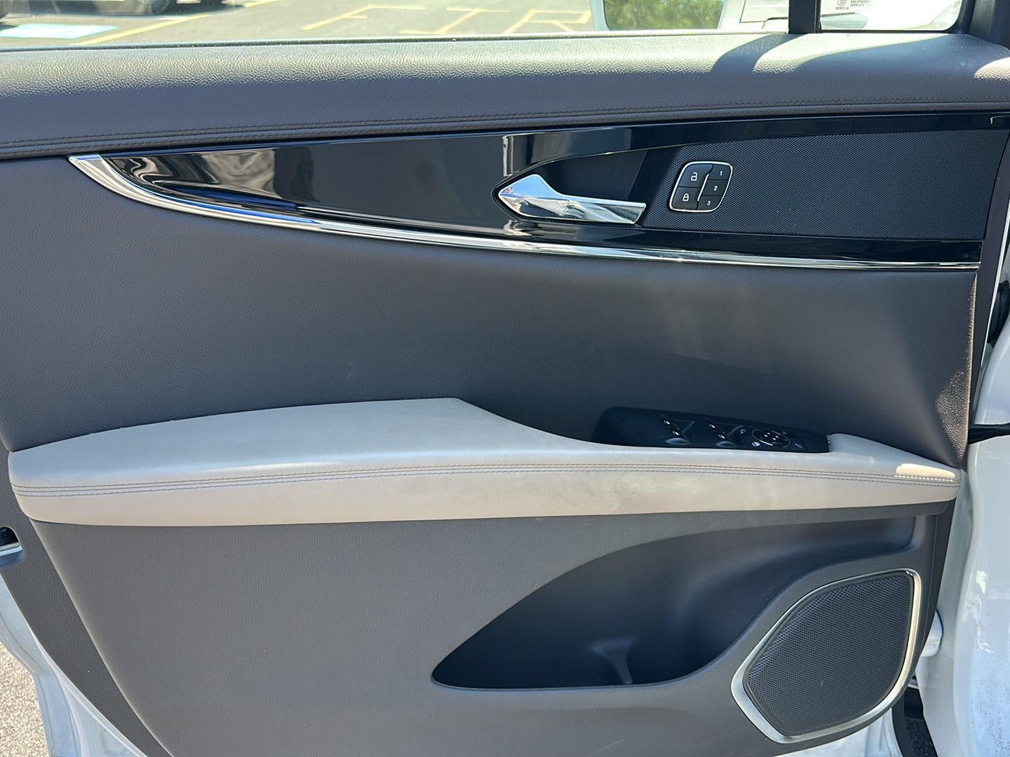 2022 Lincoln Nautilus Standard
