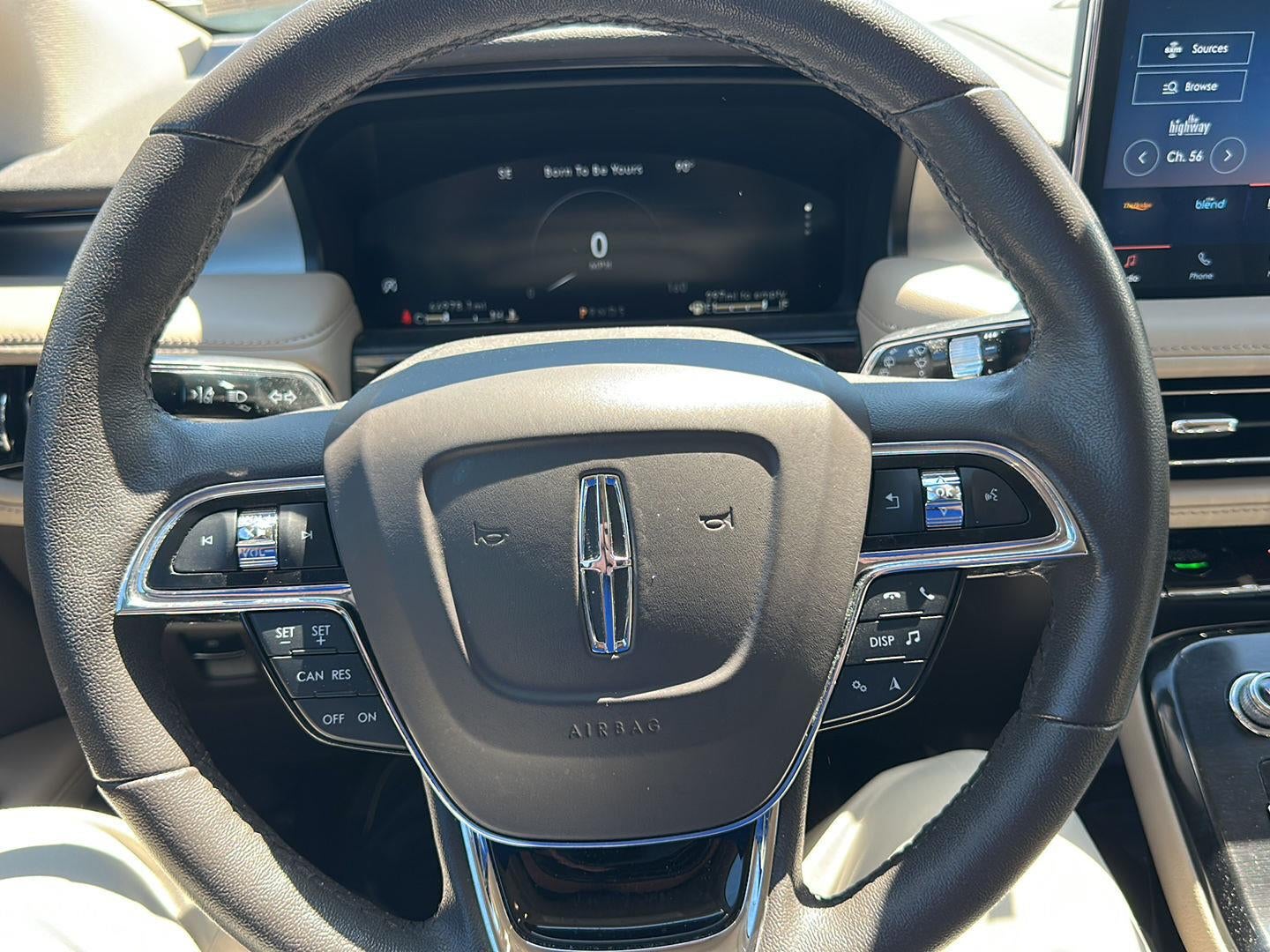 2022 Lincoln Nautilus Standard